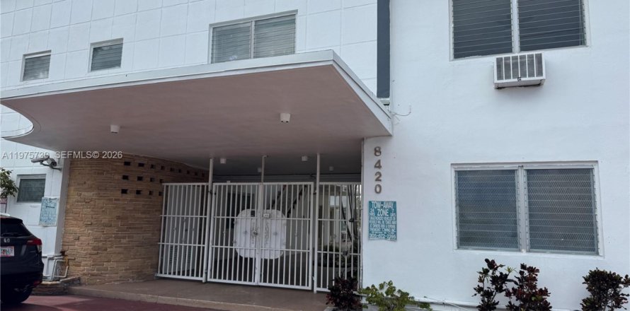 Condo à Miami Beach, Floride, 1 chambre  № 2038314