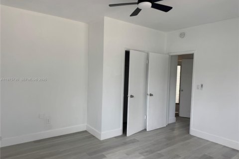 Copropriété à louer à Miami Beach, Floride: 1 chambre, 49.98 m2 № 2038314 - photo 9
