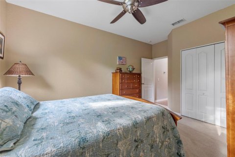 House in Plant City, Florida 3 bedrooms, 190.36 sq.m. № 1885215 - photo 27