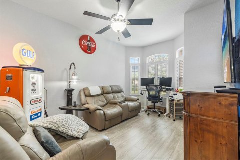 House in Plant City, Florida 3 bedrooms, 190.36 sq.m. № 1885215 - photo 6