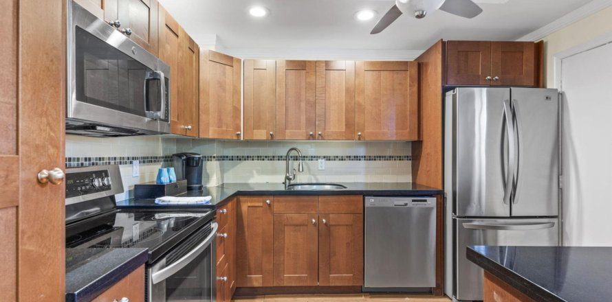 Condominio en Lauderhill, Florida, 2 dormitorios  № 2250501