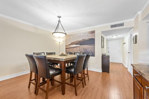 Condominio en venta en Lauderhill, Florida, 2 dormitorios, 110.46 m2 № 2250501 - foto 4