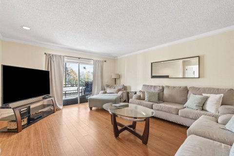 Condominio en venta en Lauderhill, Florida, 2 dormitorios, 110.46 m2 № 2250501 - foto 7