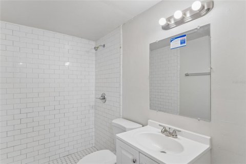 Villa ou maison à vendre à Tampa, Floride: 4 chambres, 130.99 m2 № 2398647 - photo 25