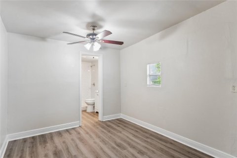 Villa ou maison à vendre à Tampa, Floride: 4 chambres, 130.99 m2 № 2398647 - photo 23
