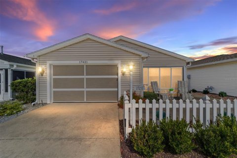 Casa en The Villages, Florida 2 dormitorios, 107.77 m2 № 2167328