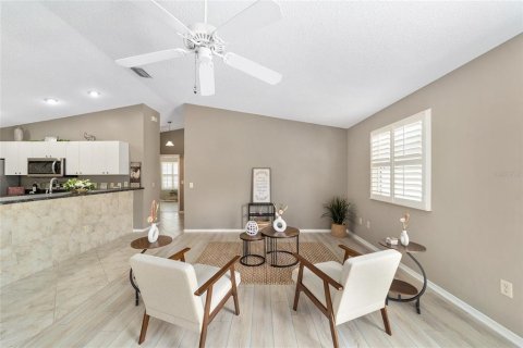 Casa en venta en The Villages, Florida, 2 dormitorios, 107.77 m2 № 2167328 - foto 13