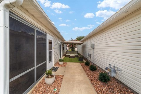 Casa en venta en The Villages, Florida, 2 dormitorios, 107.77 m2 № 2167328 - foto 8