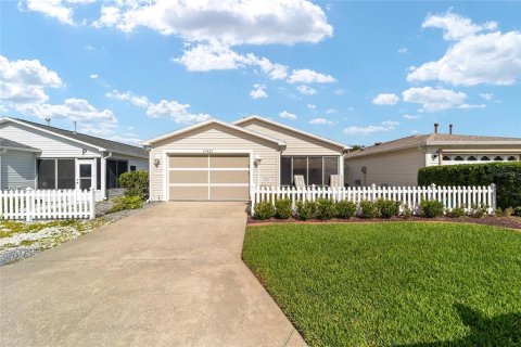 Casa en venta en The Villages, Florida, 2 dormitorios, 107.77 m2 № 2167328 - foto 2