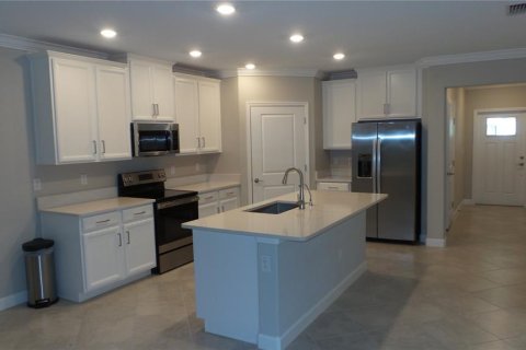 Casa en alquiler en Land O' Lakes, Florida, 2 dormitorios, 130.53 m2 № 1802026 - foto 2