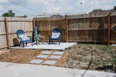 Townhouse in Titusville, Florida 2 bedrooms, 104.79 sq.m. № 1625817 - photo 13