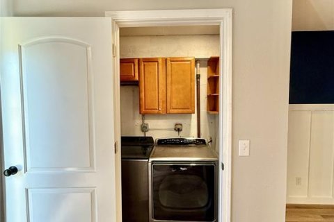 Townhouse in Titusville, Florida 2 bedrooms, 104.79 sq.m. № 1625817 - photo 11