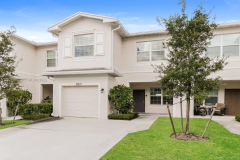 Townhouse in Port St. Lucie, Florida 3 bedrooms, 137.22 sq.m. № 1985972 - photo 14