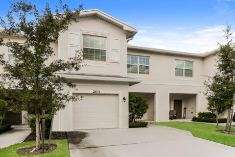 Townhouse in Port St. Lucie, Florida 3 bedrooms, 137.22 sq.m. № 1985972 - photo 15