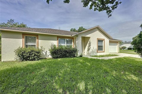 House in Kissimmee, Florida 3 bedrooms, 105.17 sq.m. № 2393946