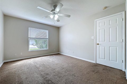 House in Kissimmee, Florida 3 bedrooms, 105.17 sq.m. № 2393946 - photo 17