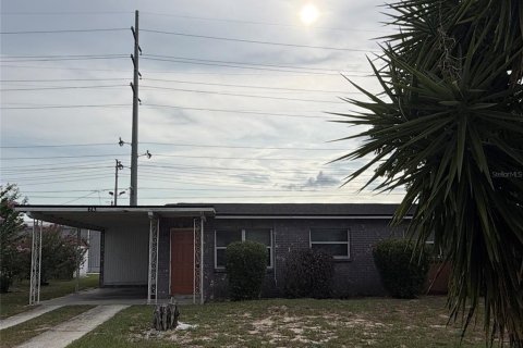Casa en Lake Wales, Florida 3 dormitorios, 80.27 m2 № 2151195