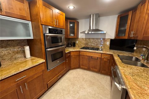 Condominio en venta en Hallandale Beach, Florida, 3 dormitorios, 172.43 m2 № 1836802 - foto 22