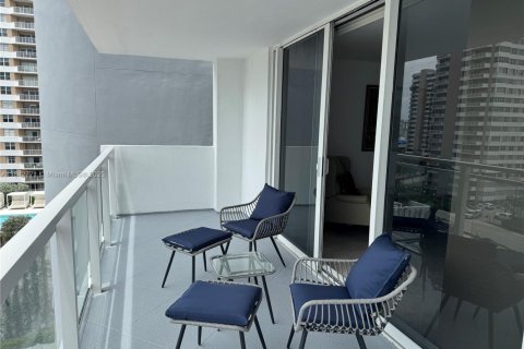 Condominio en venta en Hallandale Beach, Florida, 3 dormitorios, 172.43 m2 № 1836802 - foto 3