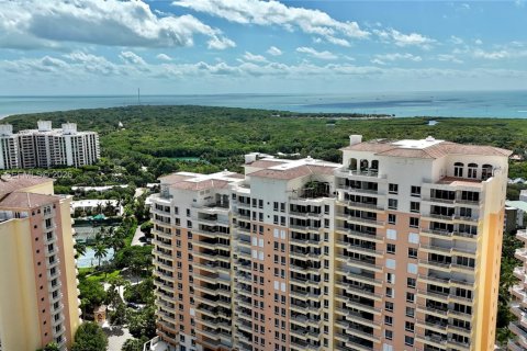 Condo in Key Biscayne, Florida, 3 bedrooms  № 2001516 - photo 11