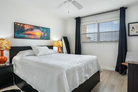 Copropriété à vendre à Sunrise, Floride: 1 chambre, 59.46 m2 № 2011186 - photo 21