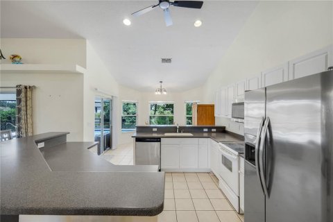 Casa en venta en Cape Coral, Florida, 3 dormitorios, 189.24 m2 № 2294921 - foto 12