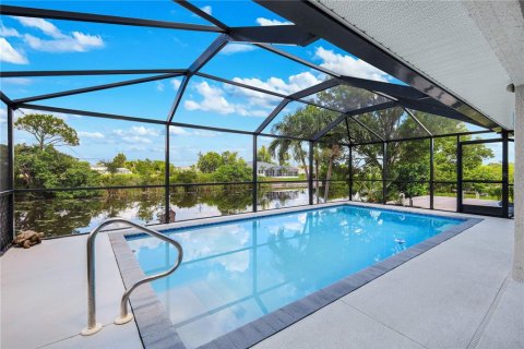 Casa en venta en Cape Coral, Florida, 3 dormitorios, 189.24 m2 № 2294921 - foto 30