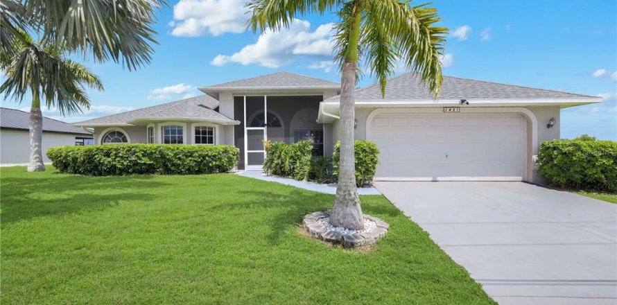 Casa en Cape Coral, Florida 3 dormitorios, 189.24 m2 № 2294921