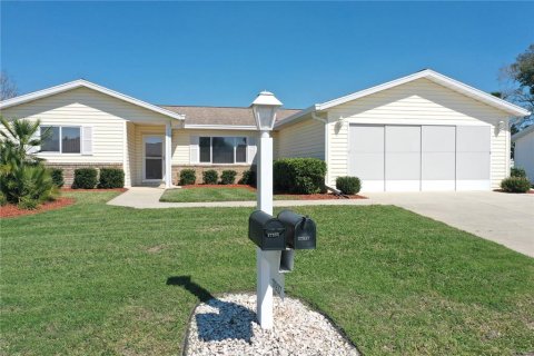 Villa ou maison à vendre à Summerfield, Floride: 3 chambres, 134.71 m2 № 1545610 - photo 1
