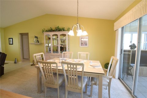 House in Summerfield, Florida 3 bedrooms, 134.71 sq.m. № 1545610 - photo 4