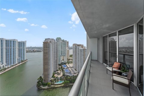Condo in Miami, Florida, 1 bedroom  № 2052827