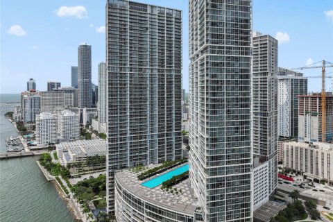 Condo in Miami, Florida, 1 bedroom  № 2052827 - photo 13