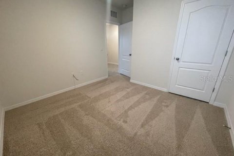 Casa en alquiler en Winter Haven, Florida, 4 dormitorios, 169.83 m2 № 1584695 - foto 6