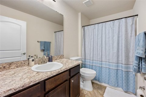 House in Davenport, Florida 3 bedrooms, 183.76 sq.m. № 1884191 - photo 29