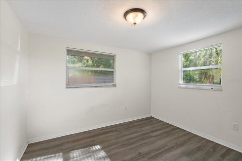 House in Nokomis, Florida 3 bedrooms, 127.09 sq.m. № 2360381 - photo 21