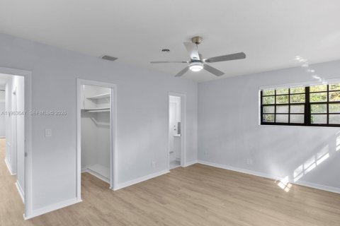 Villa ou maison à vendre à Pinecrest, Floride: 3 chambres, 133.41 m2 № 2026001 - photo 14