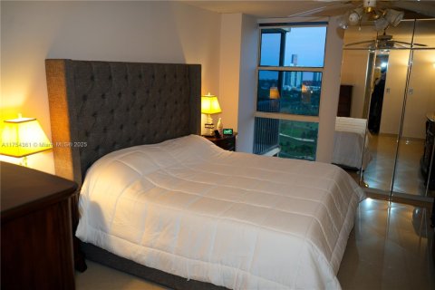 Купить кондоминиум в Авентура, Флорида 2 спальни, 107.49м2, № 1500286 - фото 11