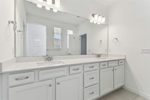 House in Riverview, Florida 5 bedrooms, 332.13 sq.m. № 1401783 - photo 17