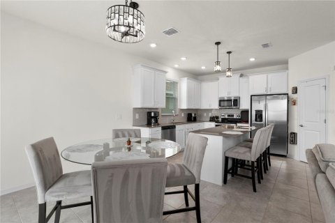 Villa ou maison à vendre à Groveland, Floride: 4 chambres, 175.03 m2 № 1777321 - photo 12