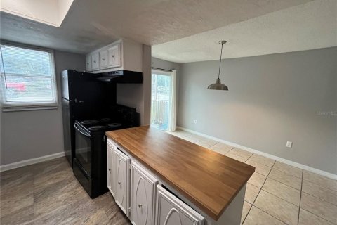 Condominio en alquiler en Orlando, Florida, 3 dormitorios, 124.3 m2 № 1911893 - foto 10