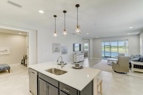 Villa ou maison à vendre à Bradenton, Floride: 2 chambres, 150.97 m2 № 2198421 - photo 9