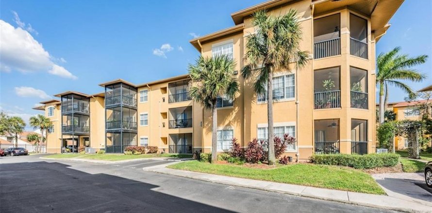 Condominio en Tampa, Florida, 1 dormitorio  № 1522529