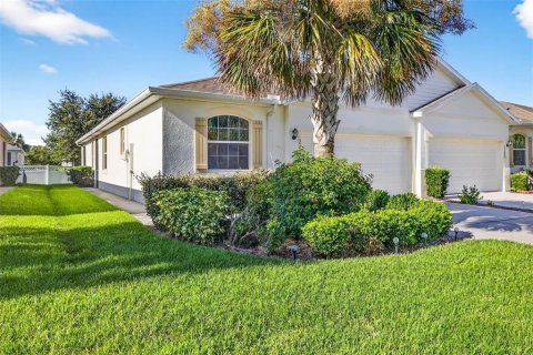 Casa en venta en Wesley Chapel, Florida, 3 dormitorios, 145.39 m2 № 1855735 - foto 1