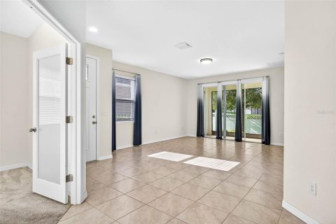 Casa en venta en Wesley Chapel, Florida, 3 dormitorios, 145.39 m2 № 1855735 - foto 3