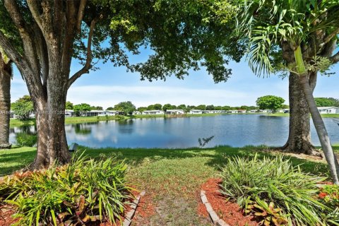 House in Plantation, Florida 2 bedrooms, 133.59 sq.m. № 1781797 - photo 24