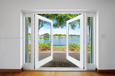 House in Plantation, Florida 2 bedrooms, 133.59 sq.m. № 1781797 - photo 23
