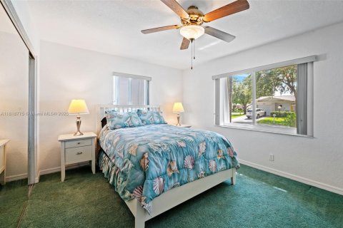 House in Plantation, Florida 2 bedrooms, 133.59 sq.m. № 1781797 - photo 20