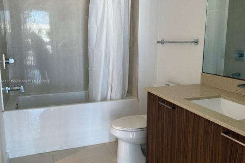 Appartement à louer à Doral, Floride: 2 chambres, 88.26 m2 № 1961178 - photo 12