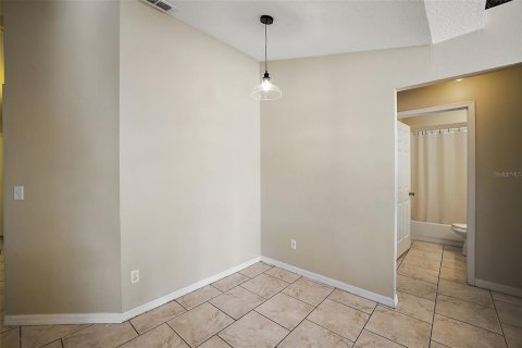 Villa ou maison à louer à Minneola, Floride: 3 chambres, 147.44 m2 № 2412657 - photo 15