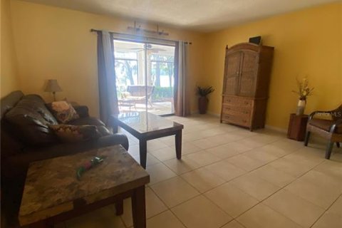 Copropriété à louer à Gainesville, Floride: 3 chambres, 127.83 m2 № 1751657 - photo 7